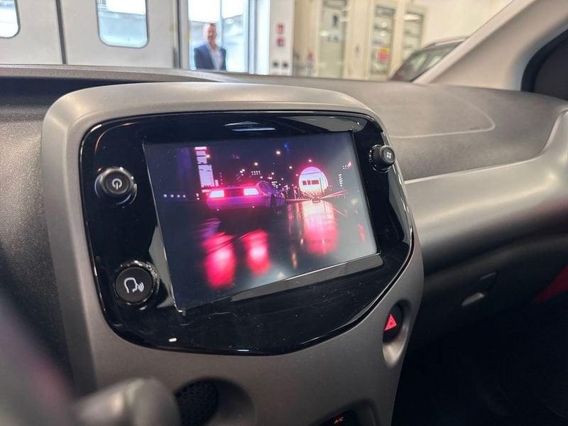 Toyota Aygo 1.0 VVT-i x-fun