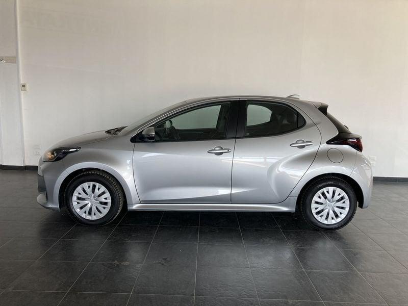 Toyota Yaris Hybrid Active MY22