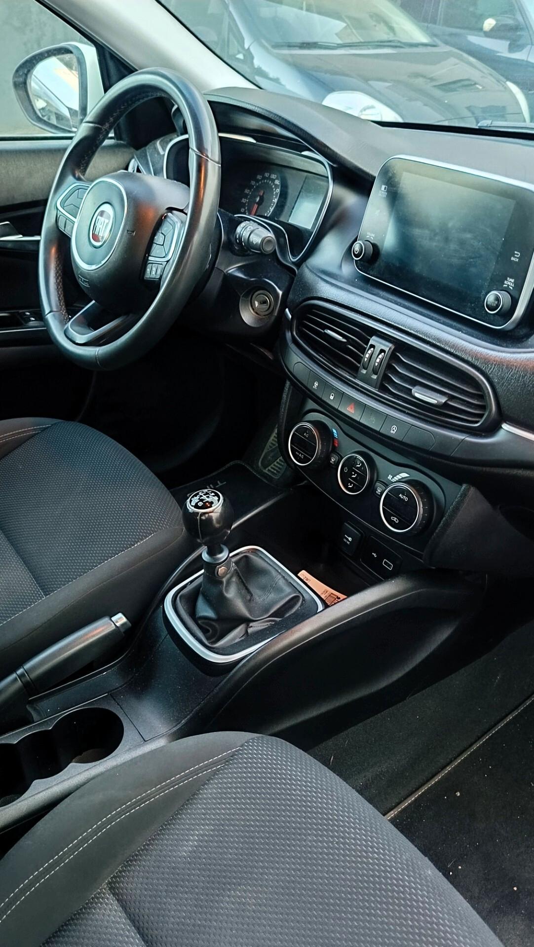 Fiat Tipo 1.6 Mjt S&S SW Business Bianco