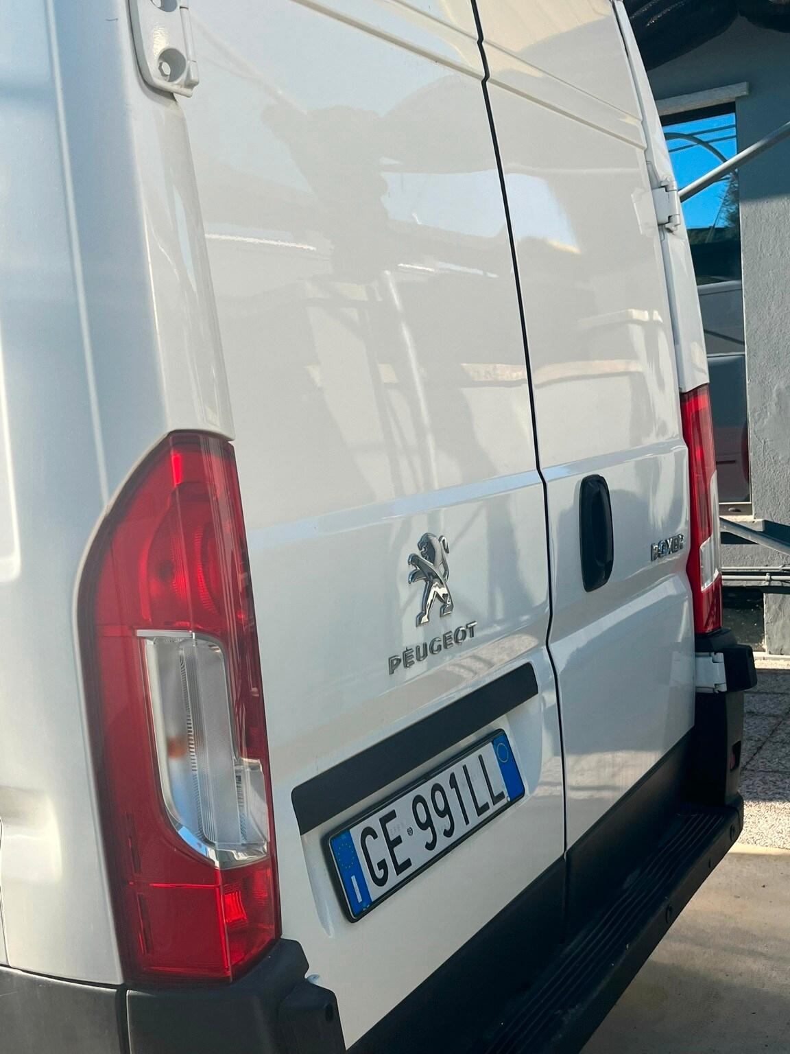 PEUGEOT Boxer (3ª serie) Boxer 330 2.2 BlueHDi...