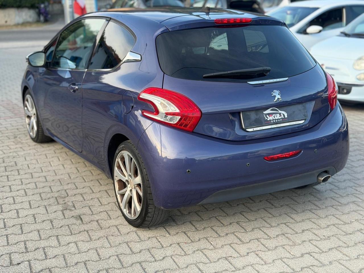 Peugeot 208 1.6 e-HDi 92 CV Stop&Start 3 porte Active