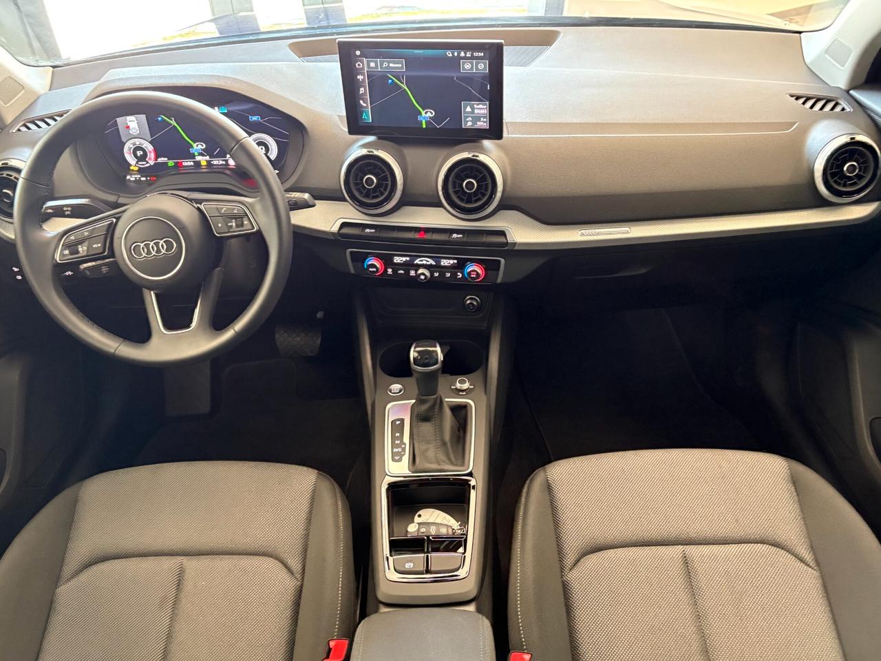 Audi Q2 35 TDI S tronic line Edition