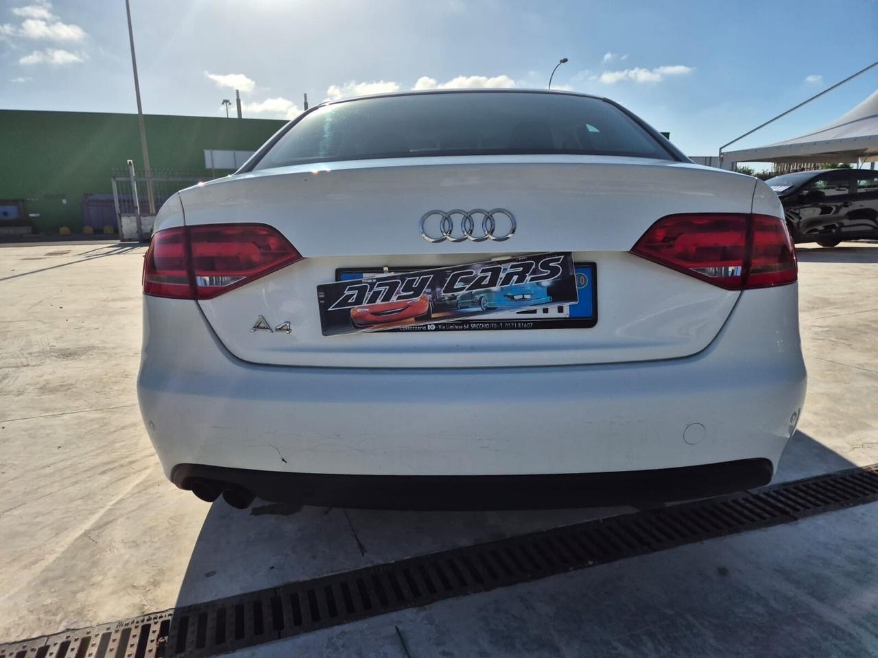 Audi A4 2.0 TDI 120 CV Ambiente