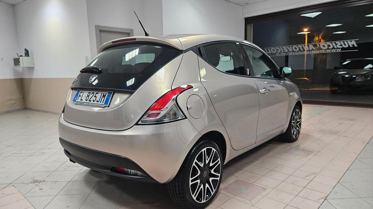 Lancia Ypsilon 1.3 MJT 16V 95 CV 5 porte S&S Gold
