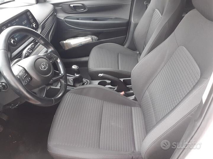 Hyundai i20 1.2 MPI MT GPL Connectline