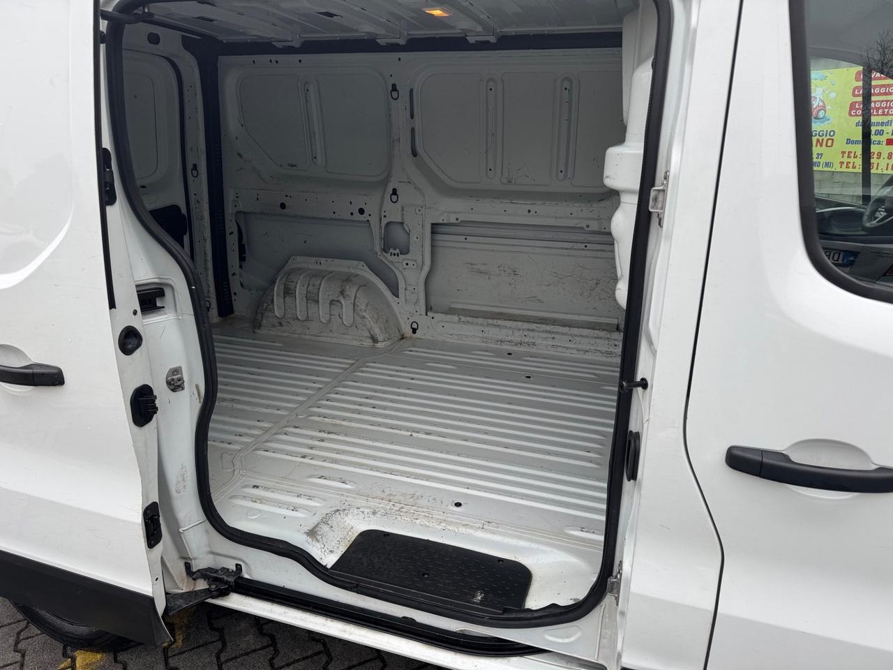 Renault Trafic T27 1.6 dCi 115CV Furgone 3 posti