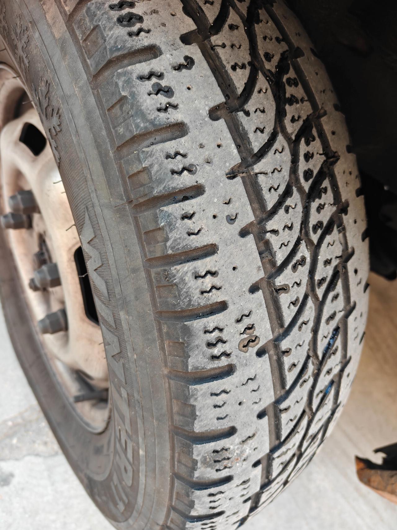 Ford Transit motore nuovo + tenda elettrica