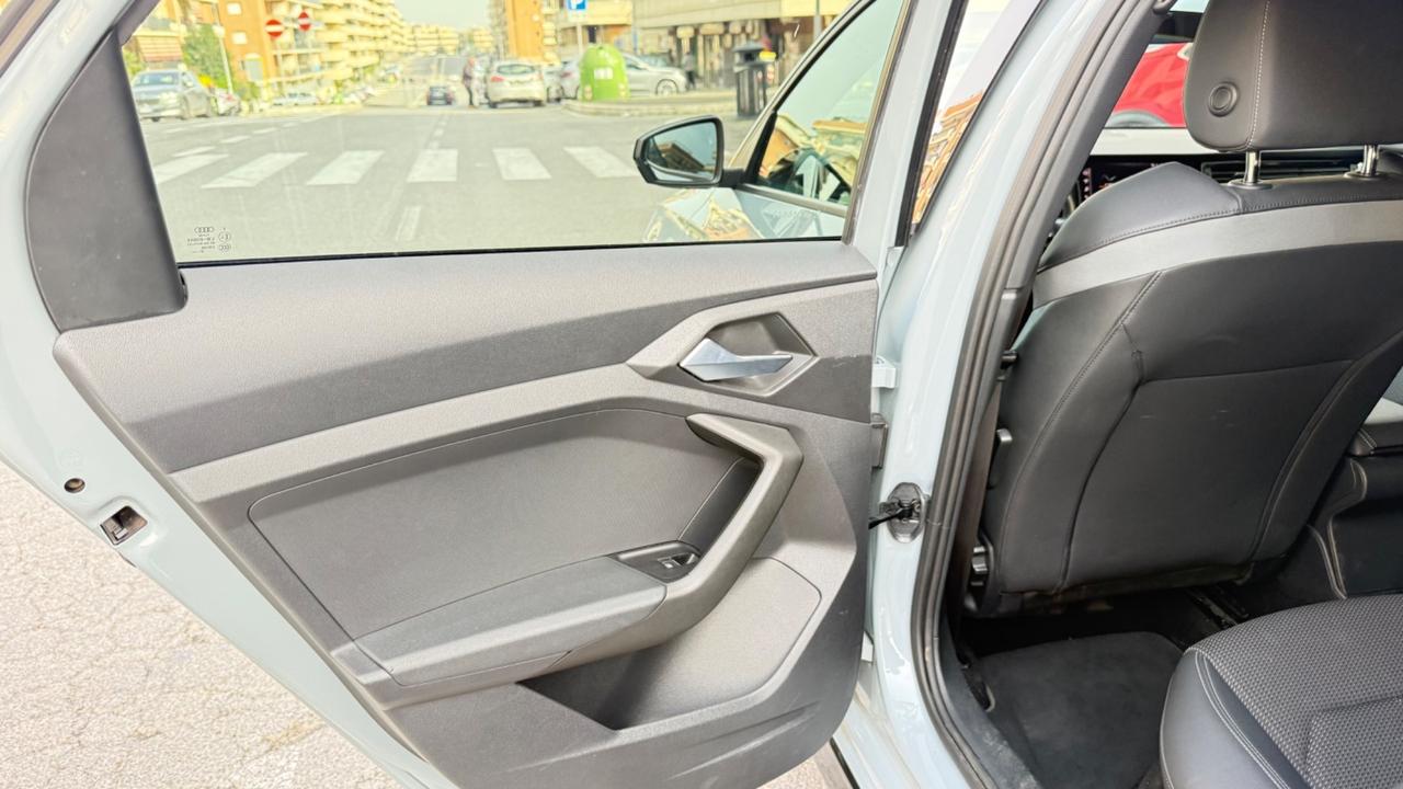 Audi A1 ALLSTREET 30 TFSI S tronic Identity ContrastS LED NAVI KAMERA CERCHI 17 COCKPIT CLIMA AUTOMATIC