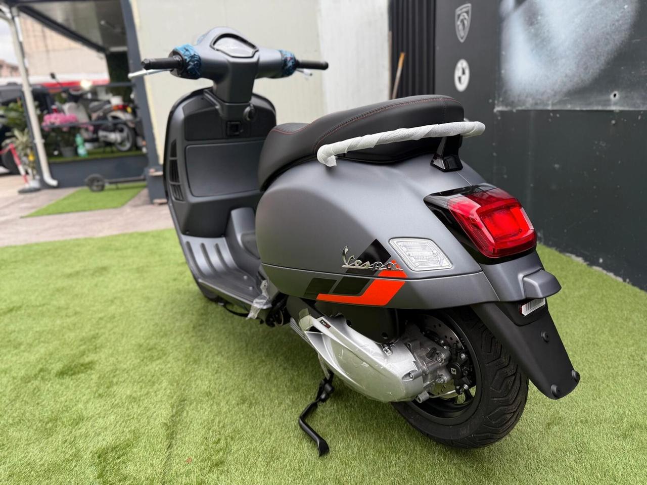 Vespa GTS 310 super sport