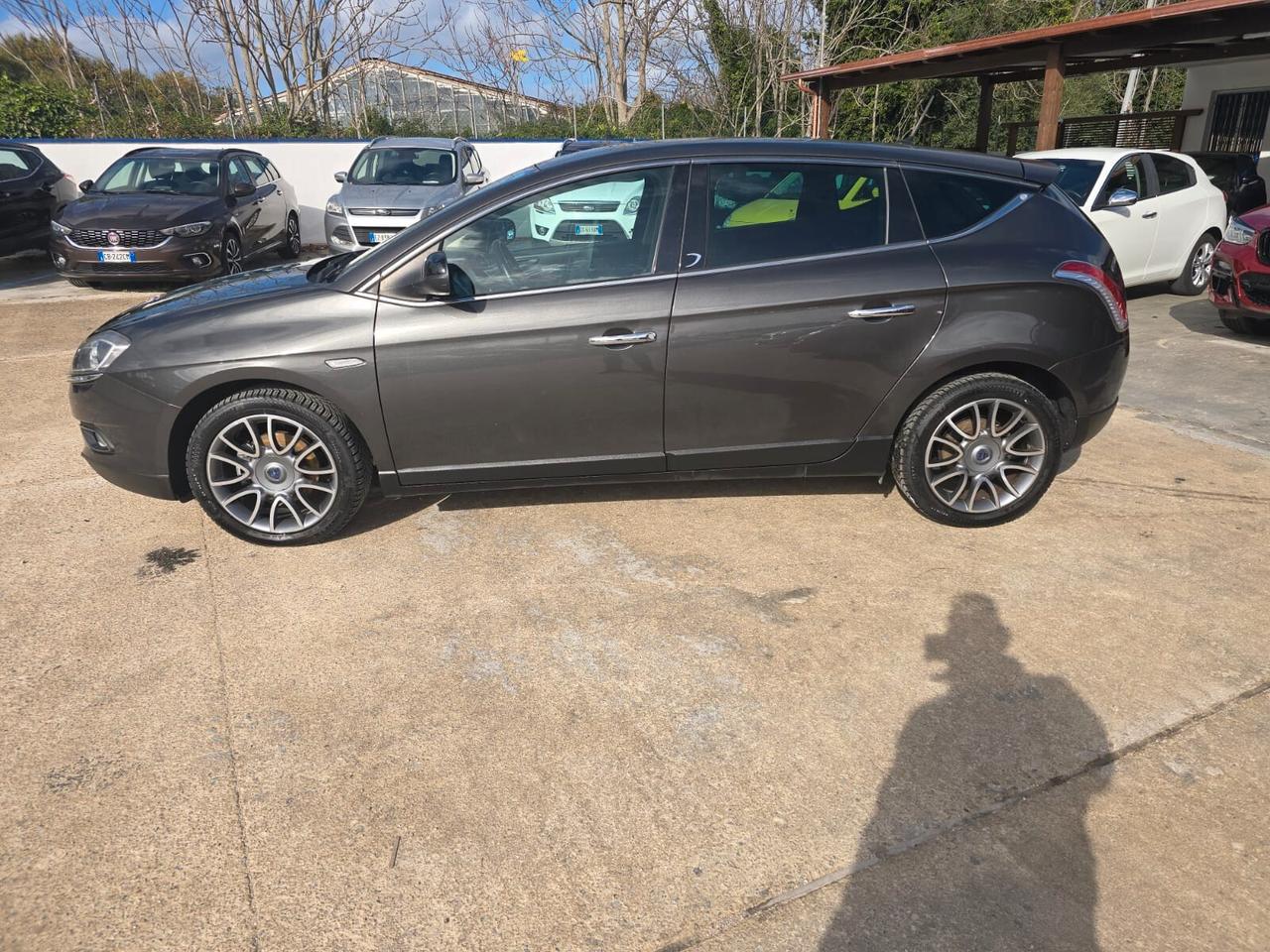 Lancia Delta 1.6 MJT DPF Platino