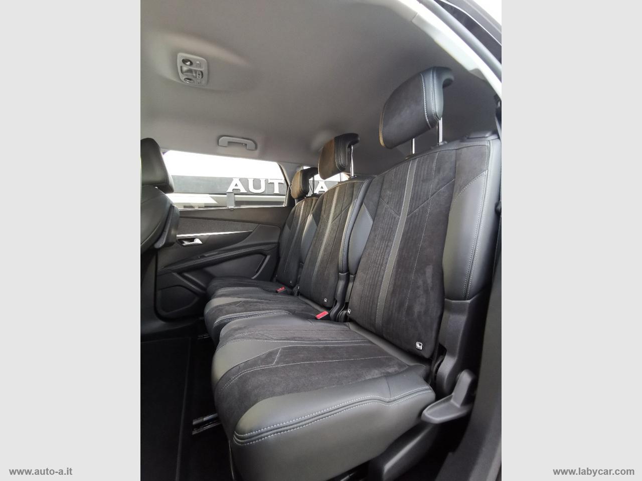 PEUGEOT 5008 BlueHDi 130 S&S EAT8 Crossway