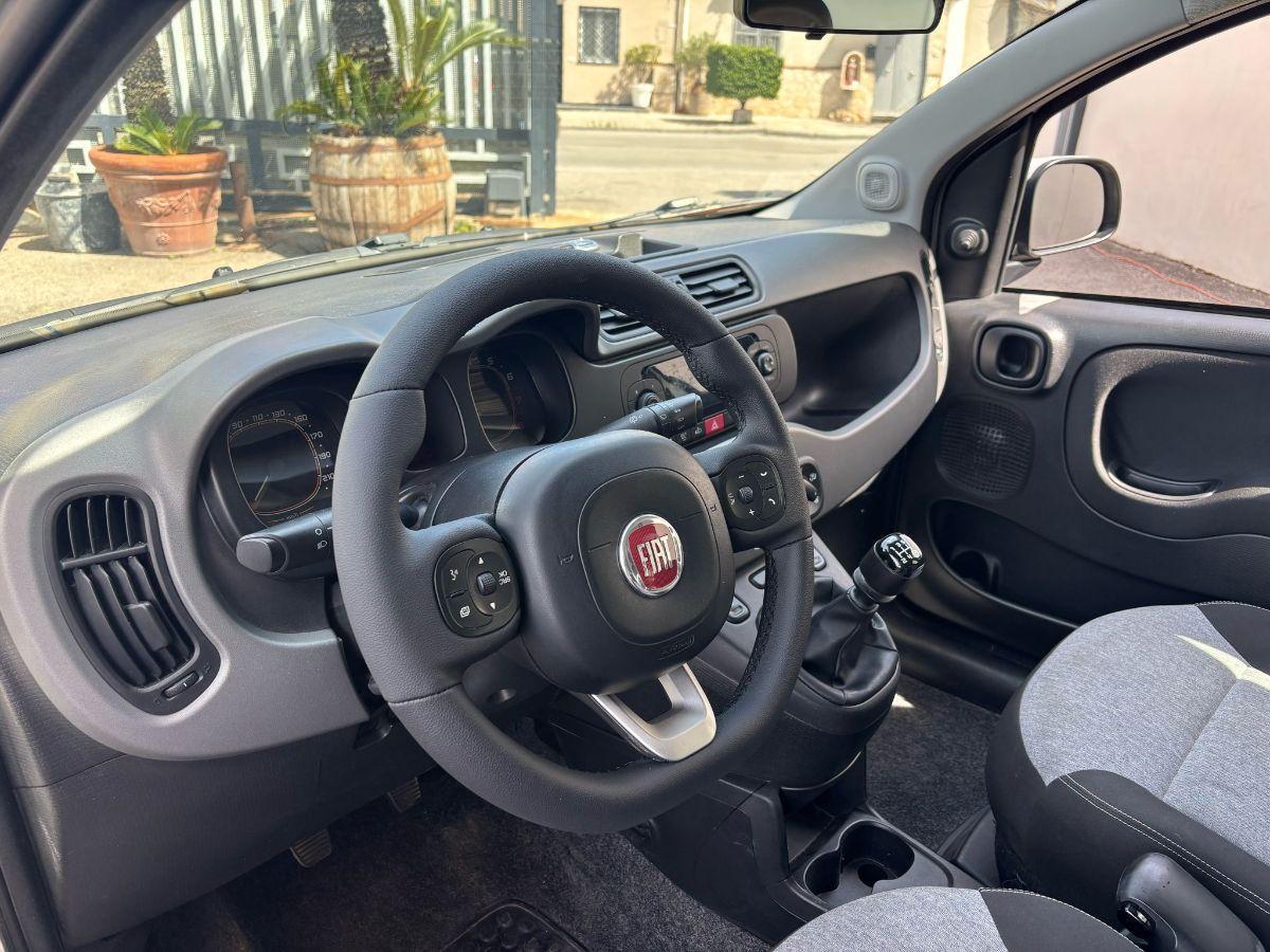 FIAT Panda 1.2 Lounge 5POSTI U-Connect