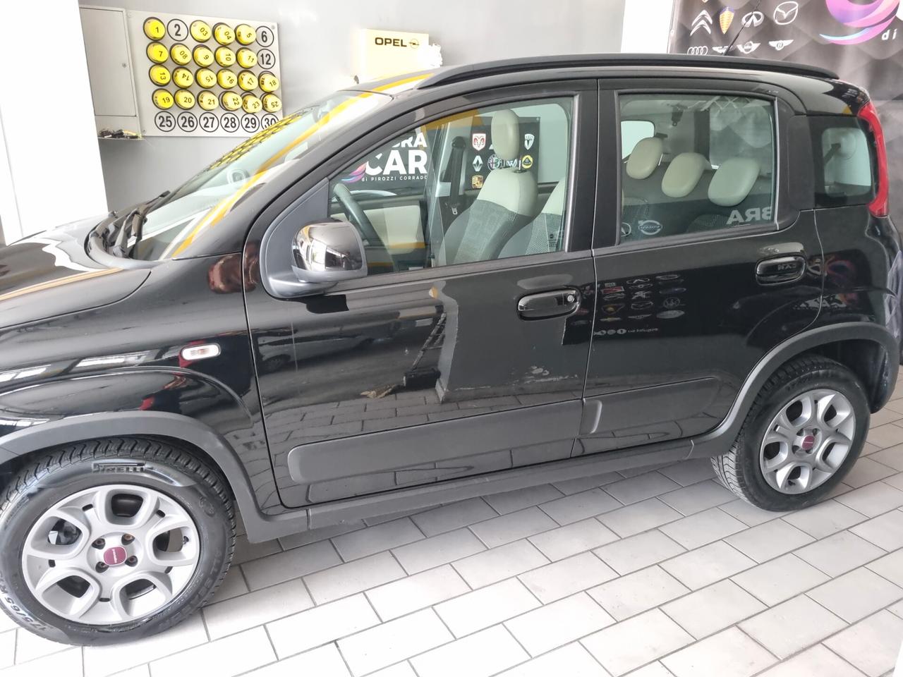 Fiat Panda 0.9 TwinAir Turbo Natural Power Trekking