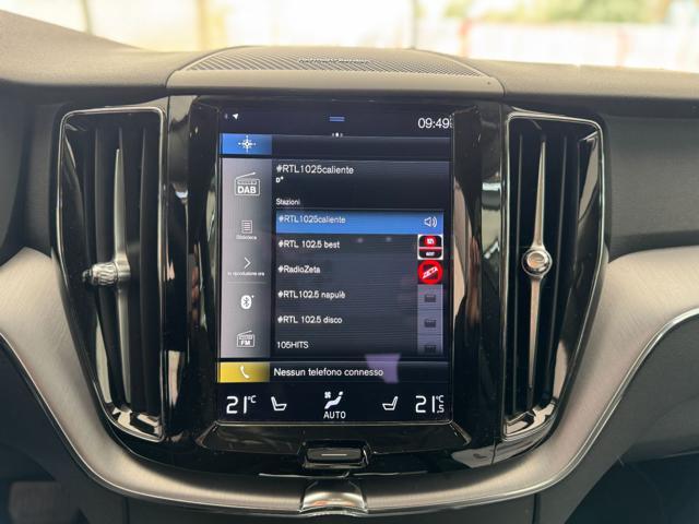 VOLVO XC60 B4 (d) 197cv Geartronic Momentum Pro