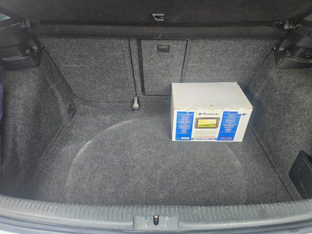 VOLKSWAGEN Golf VI 2.0 TDI 140CV DPF 5p. Highline PELLE Navi TEL