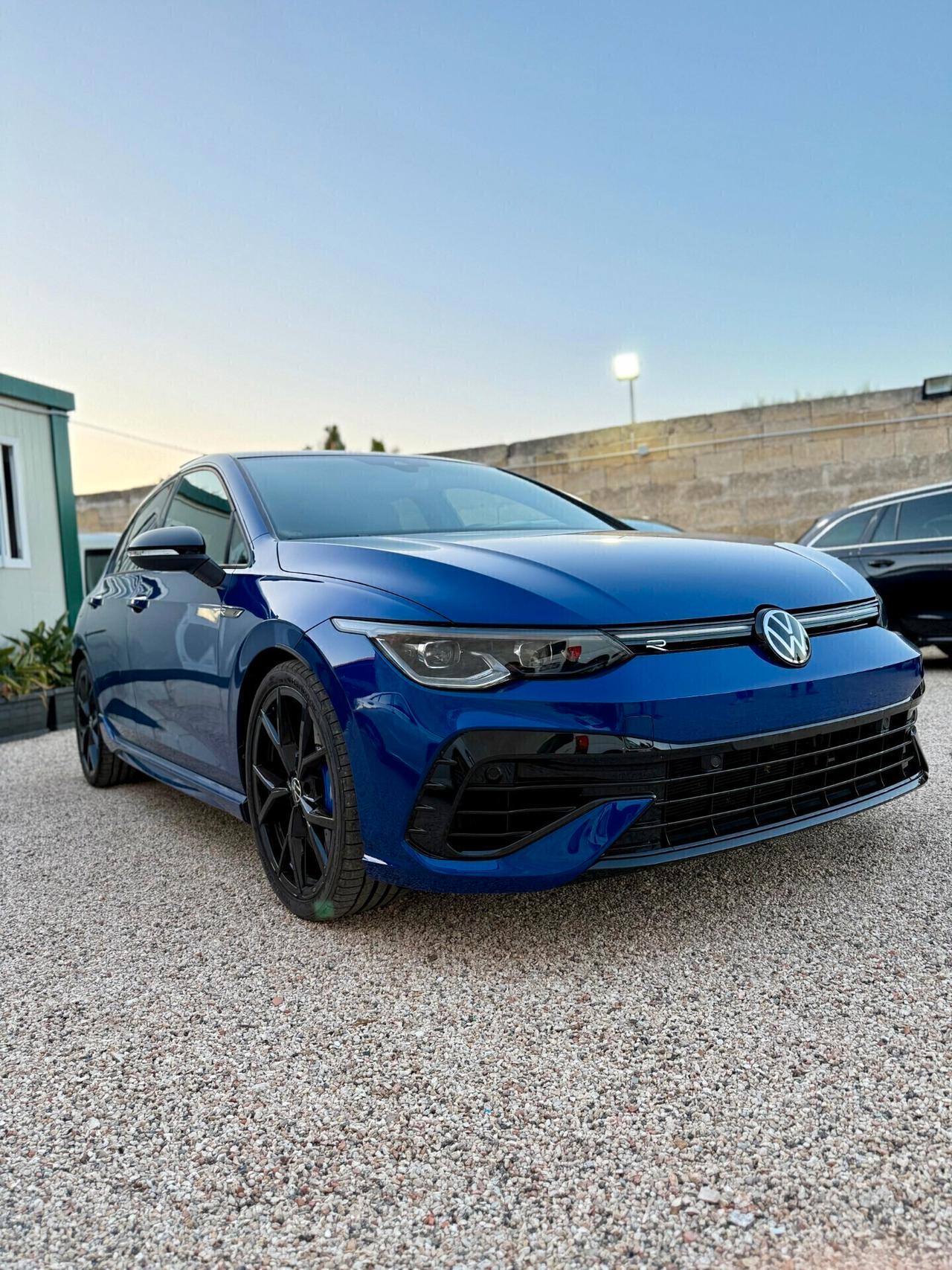 Volkswagen Golf 2.0 TSI R DSG 8 4motion 333cv NUOVA KM0