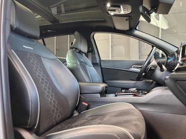 KIA Sportage 1.6 TGDi HEV AT GT-line
