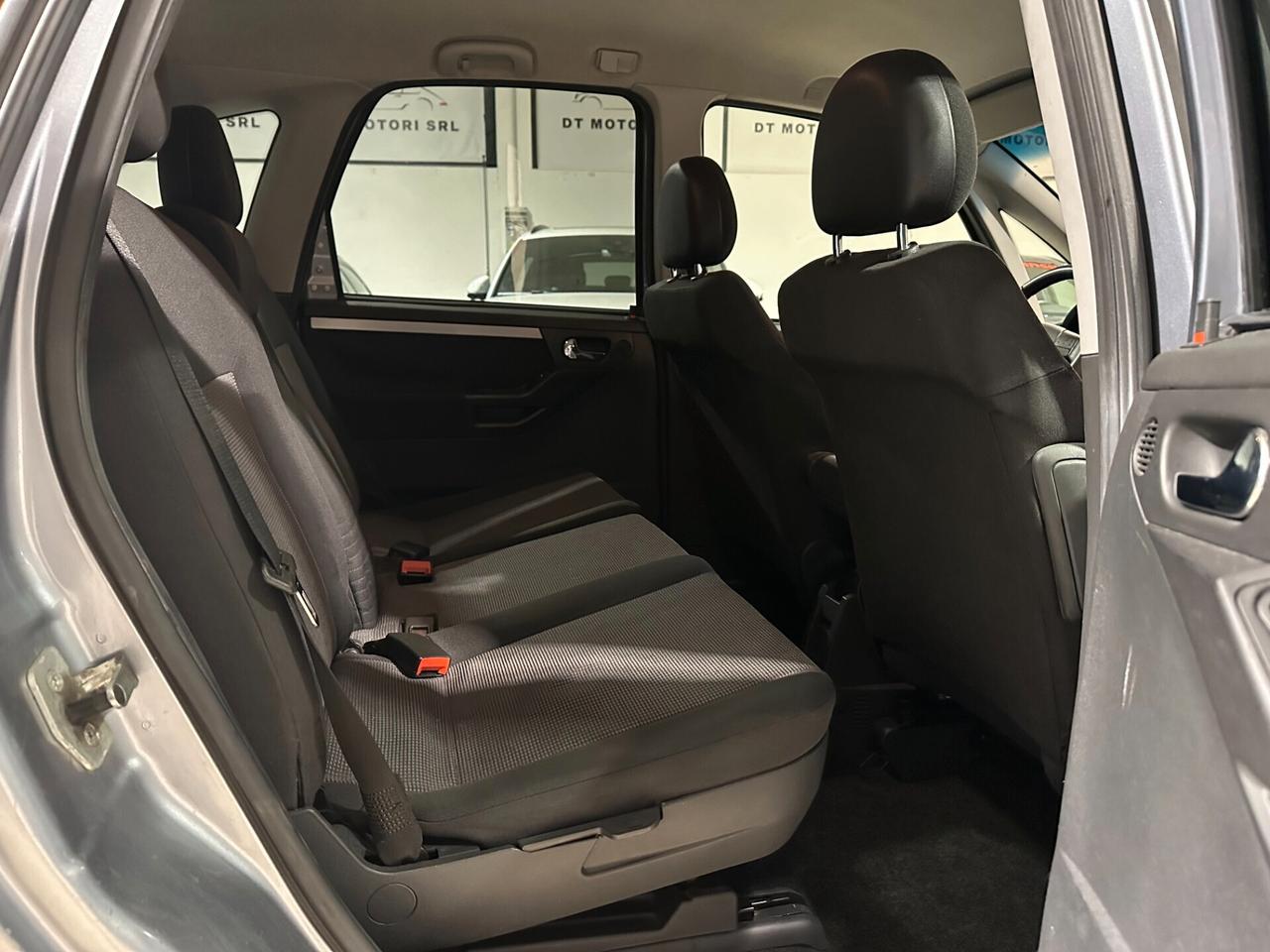 Opel Meriva 1.6 16V Enjoy - NEOPATENTATI A/C AUTORADIO