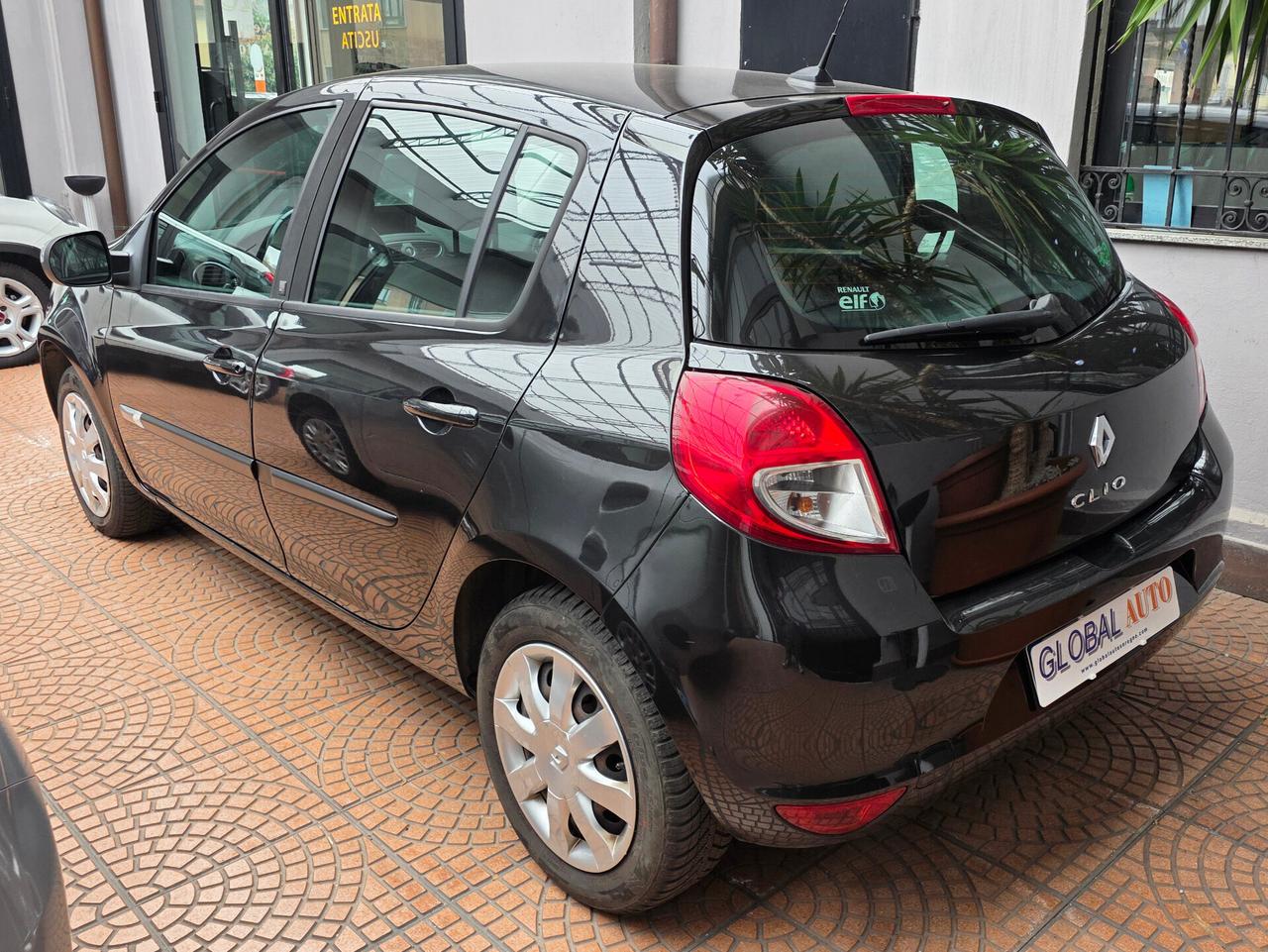 Renault Clio 1.2 5 porte Dynamique 20th anniversary