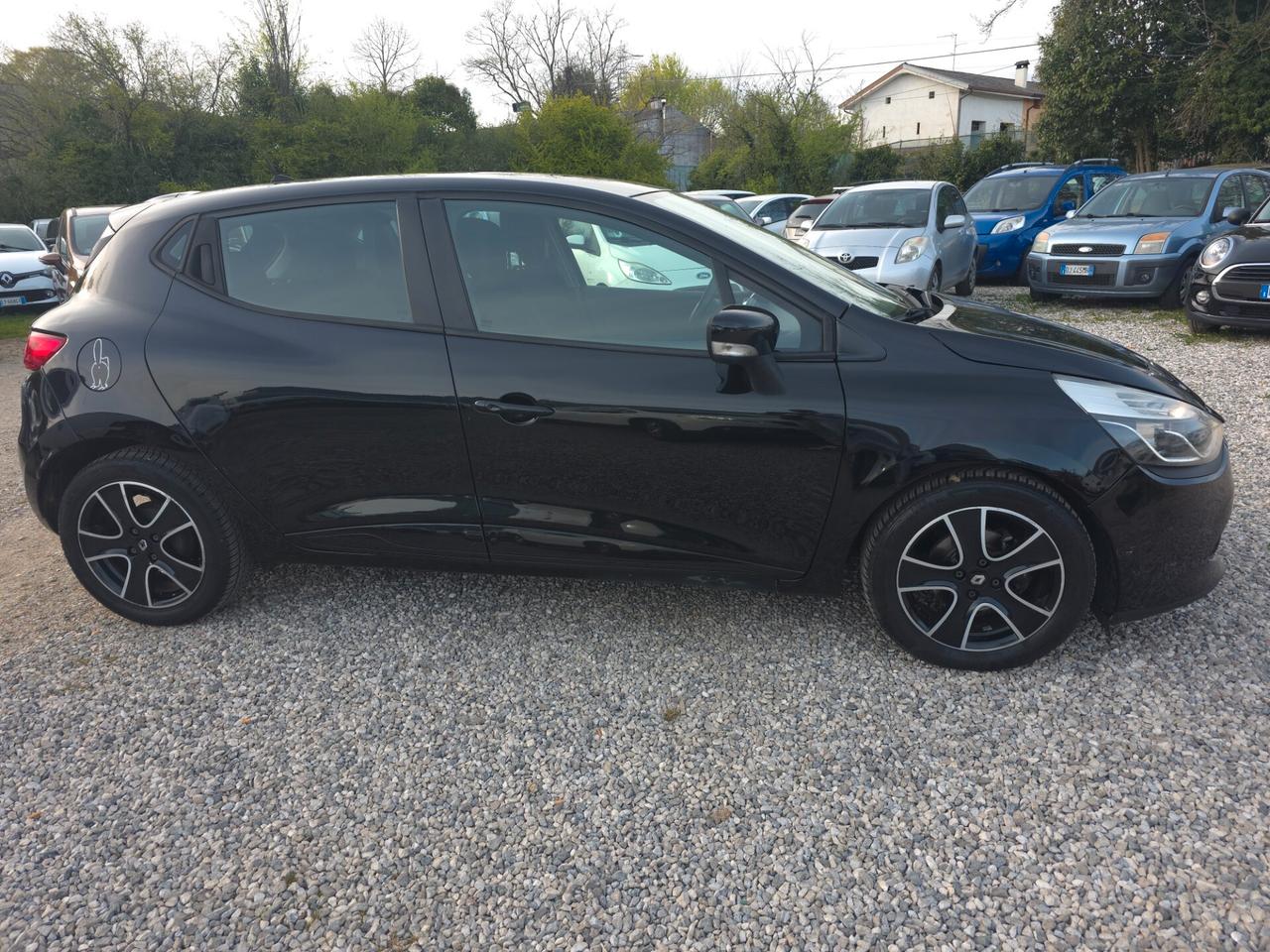 Renault Clio 1.2 75CV 5 porte Live