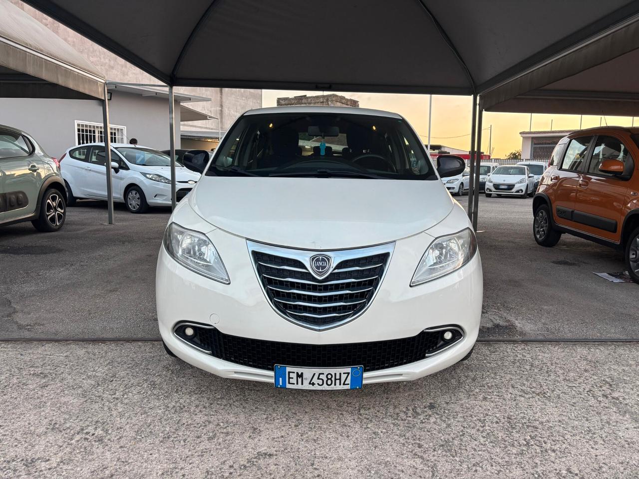 Lancia Ypsilon 1.2 69 CV 5 porte GPL Ecochic Gold