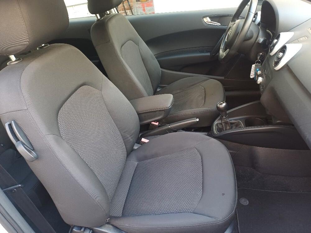 Audi A1 1.6 TDI 90 Cv S-Line Km 68.000