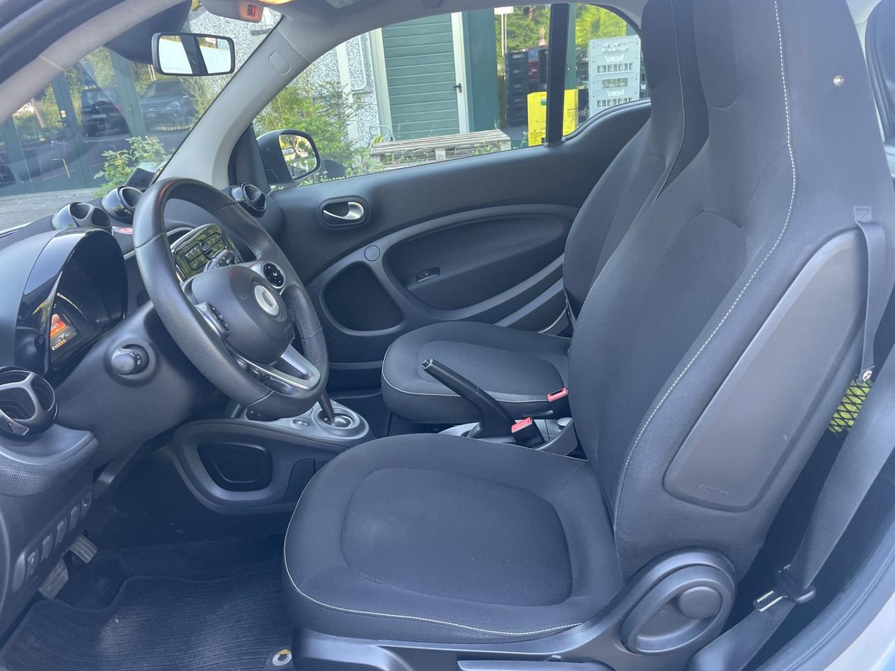 Smart ForTwo 90 0.9 Turbo *Automatik*Neopatentati*Solo 30000*