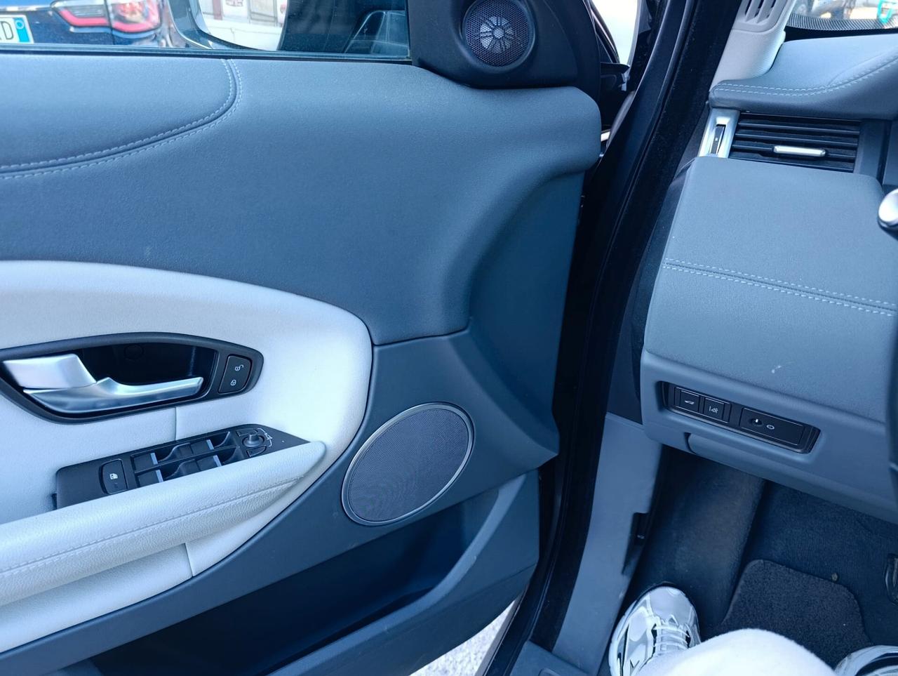 Land Rover Range Evoque 2.0 TD4 150 CV 5p. Pure