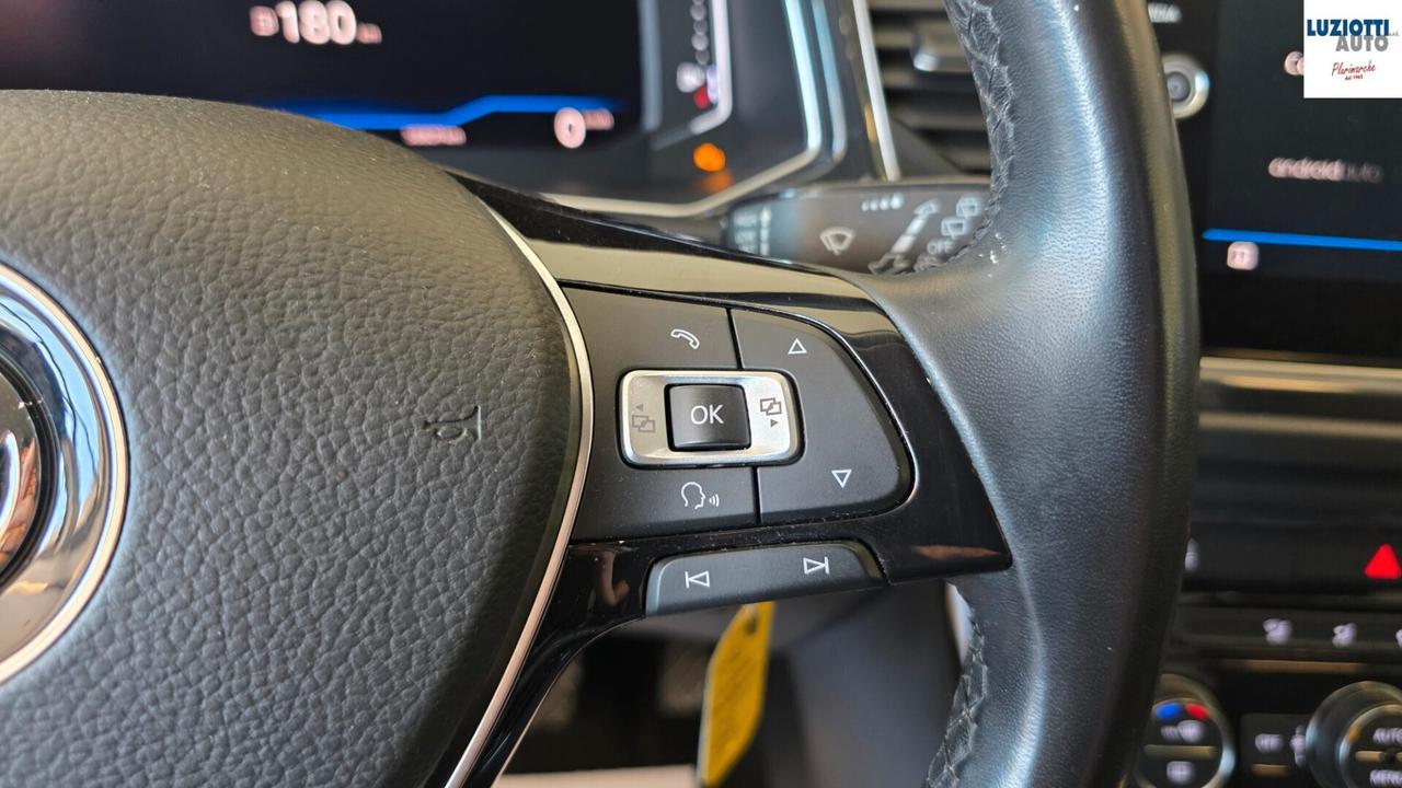 Volkswagen T-Roc 2.0 TDI DSG 4MOTION 150CV - UNIO PROPRIETARIO
