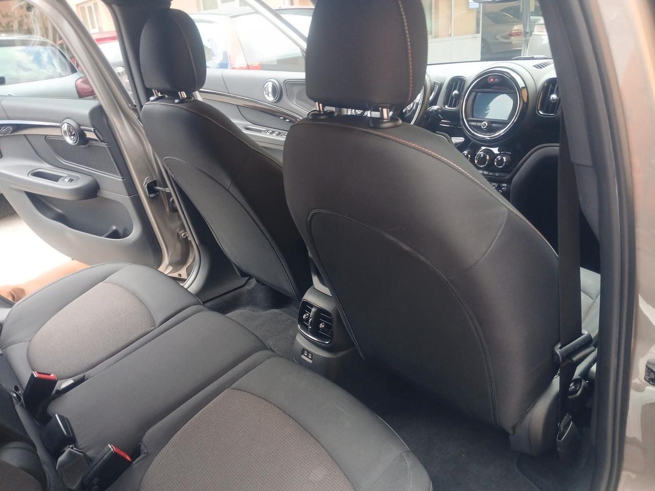 Mini Cooper S Countryman 1.5 SE Business ALL4 Automatica