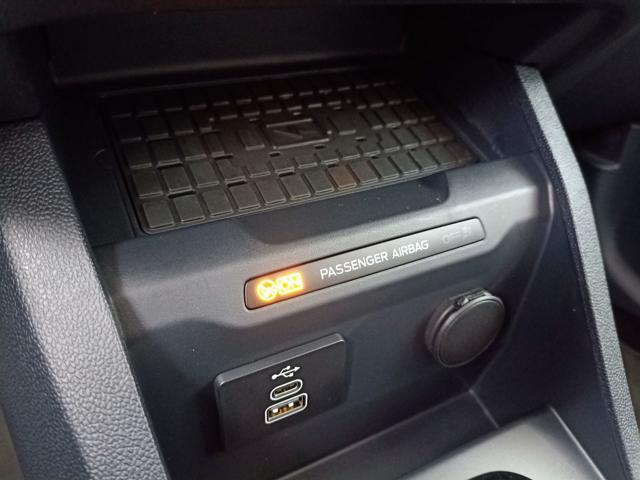 FORD Tourneo Courier 1.0 EcoBoost Powershift Active