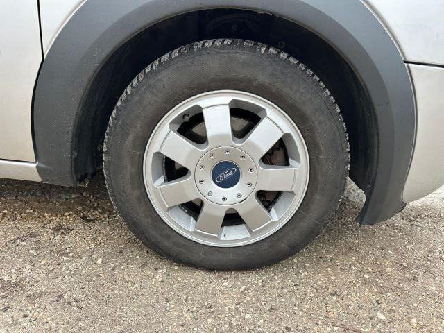 FORD Tourneo Connect 200S 1.8 TDCi/110CV PC GLX