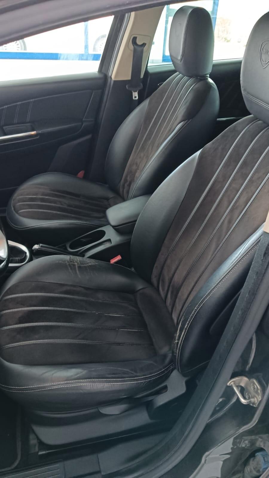 Lancia Delta 1.6 MJT DPF Oro