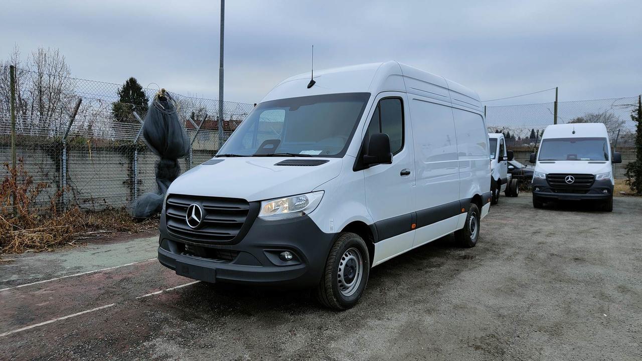 Mercedes-Benz Sprinter Furgone 317CDI 37/35 PRO