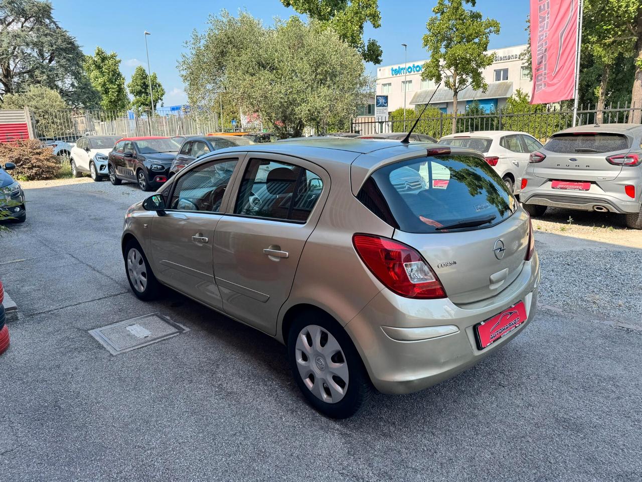 Opel Corsa 1.2 80cv 5p Enjoy