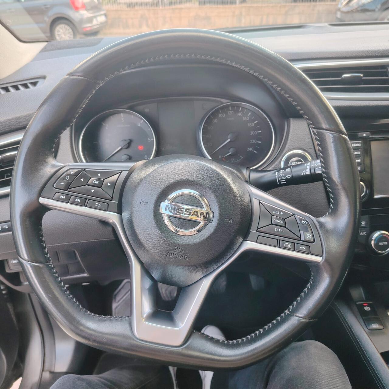 Nissan Qashqai 1.5 dCi Tekna