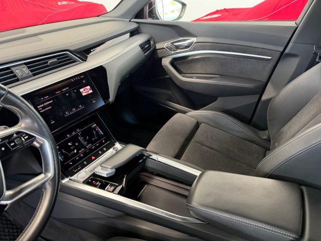 AUDI e-tron SPB 50 quattro