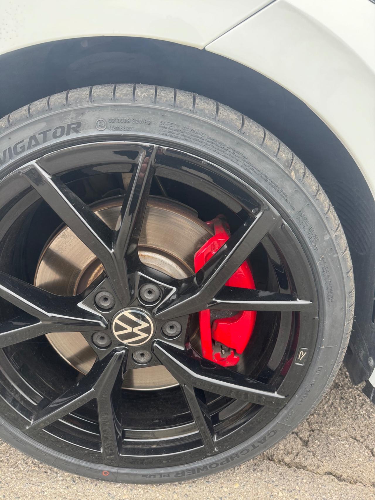 Volkswagen Golf GTI 2.0 TSI DSG