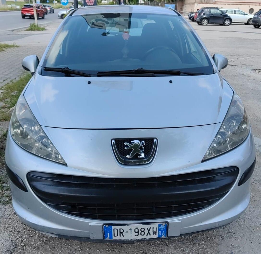 Peugeot 207 1.4 8V 75CV 5p. Energie Sport ECO GPL