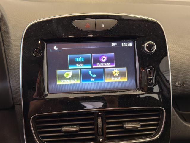 RENAULT Clio Clio TCe 75 Moschino Intens