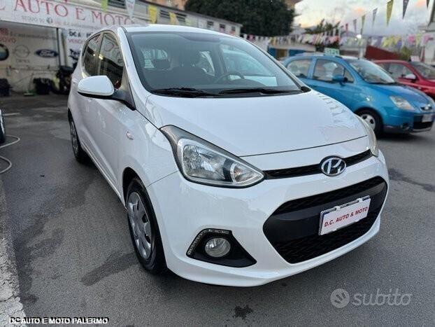 Hyundai i10 Benzina 68CV.Automatica..Permuto.2014