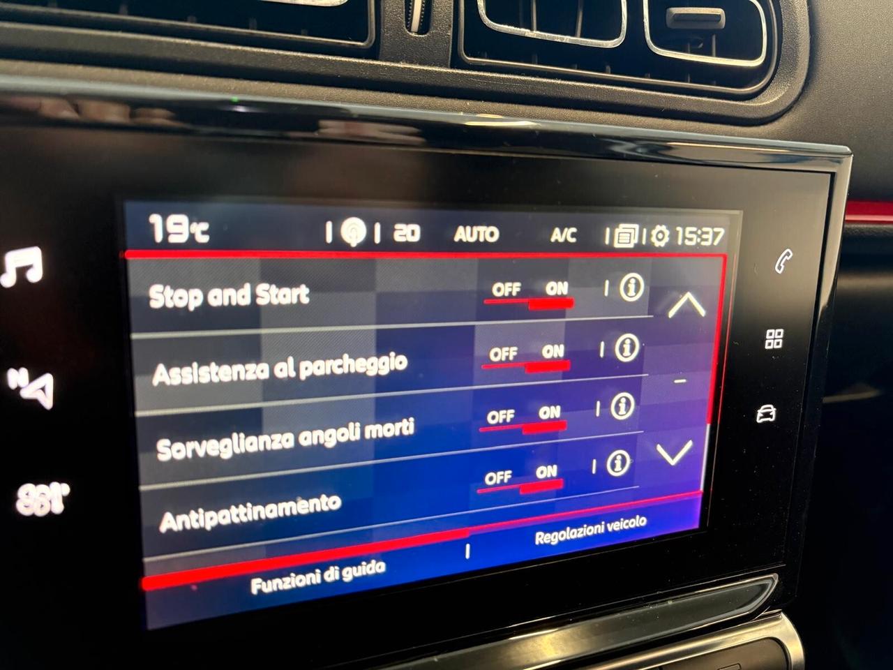 Citroen C3 SHINE BlueHDi 75 MT UNICO PR.