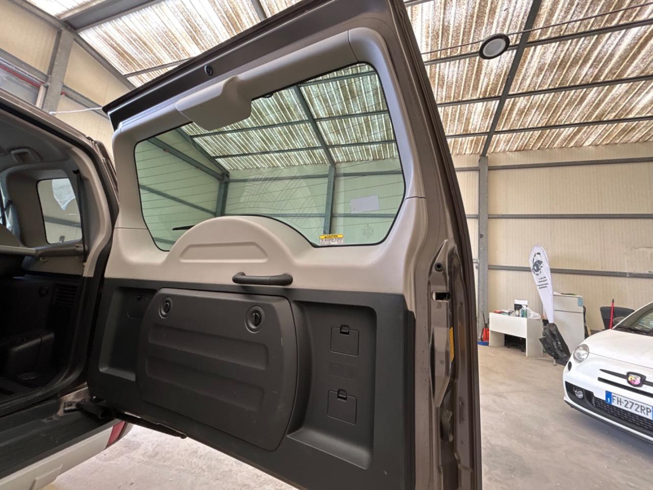 Mitsubishi Pajero 3.2 cr Instyle 200cv 5p auto