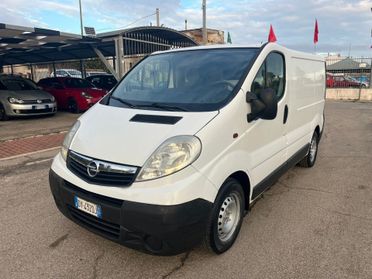 Opel Vivaro 2000 cdti - 2009