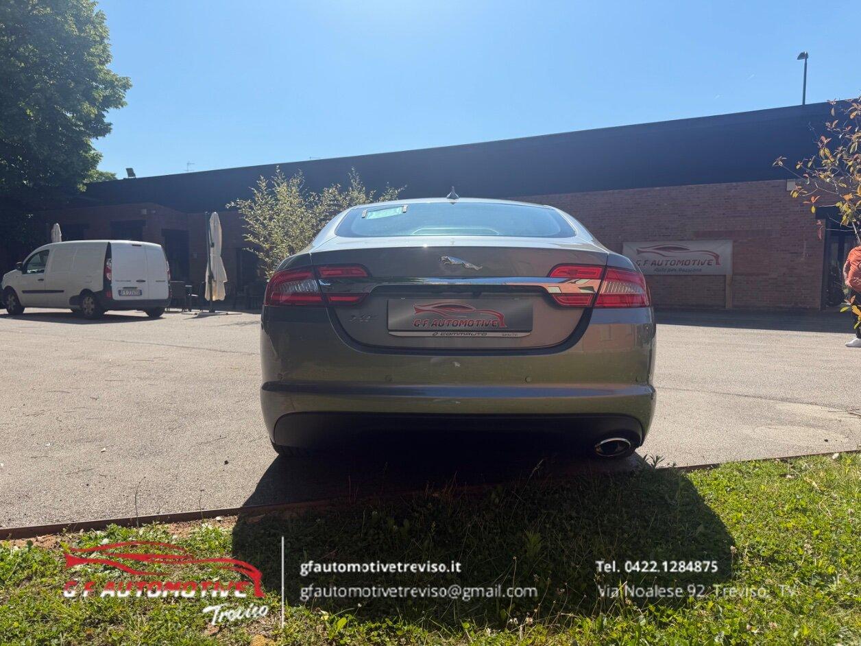 Jaguar XF Berlina XF 2.2d Luxury 200cv auto