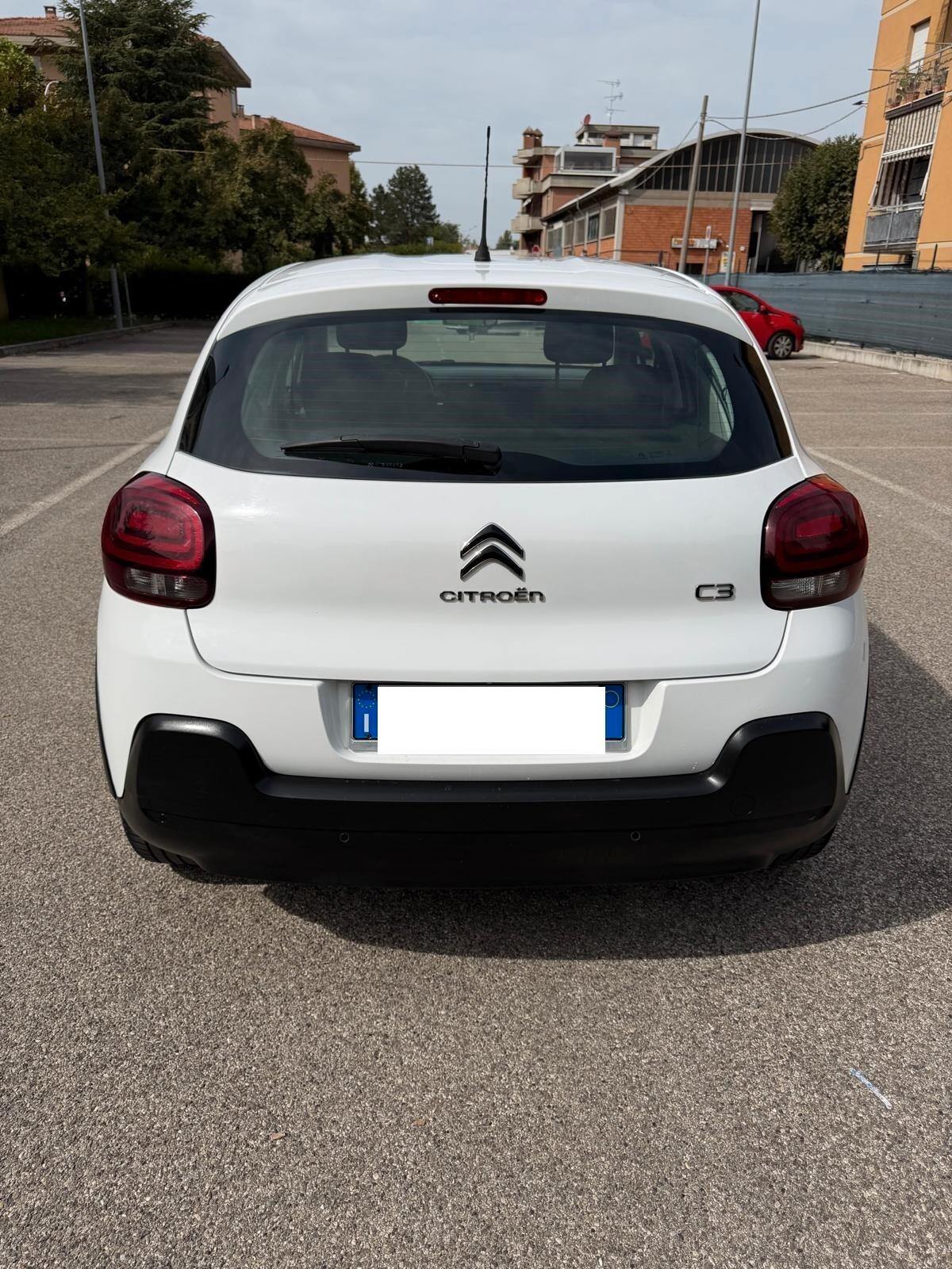 Citroen C3 1.2 - NEOPATENTATI - 12 MESI DI GARANZIA -