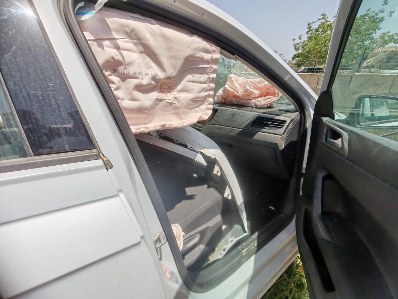 Volkswagen Polo 1.0 2018 sinistrata