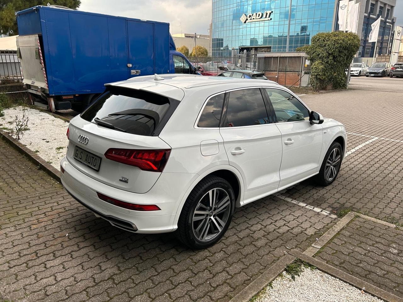 Audi Q5 40 2.0 tdi Sport S-Line quattro 190cv GRANDINATA