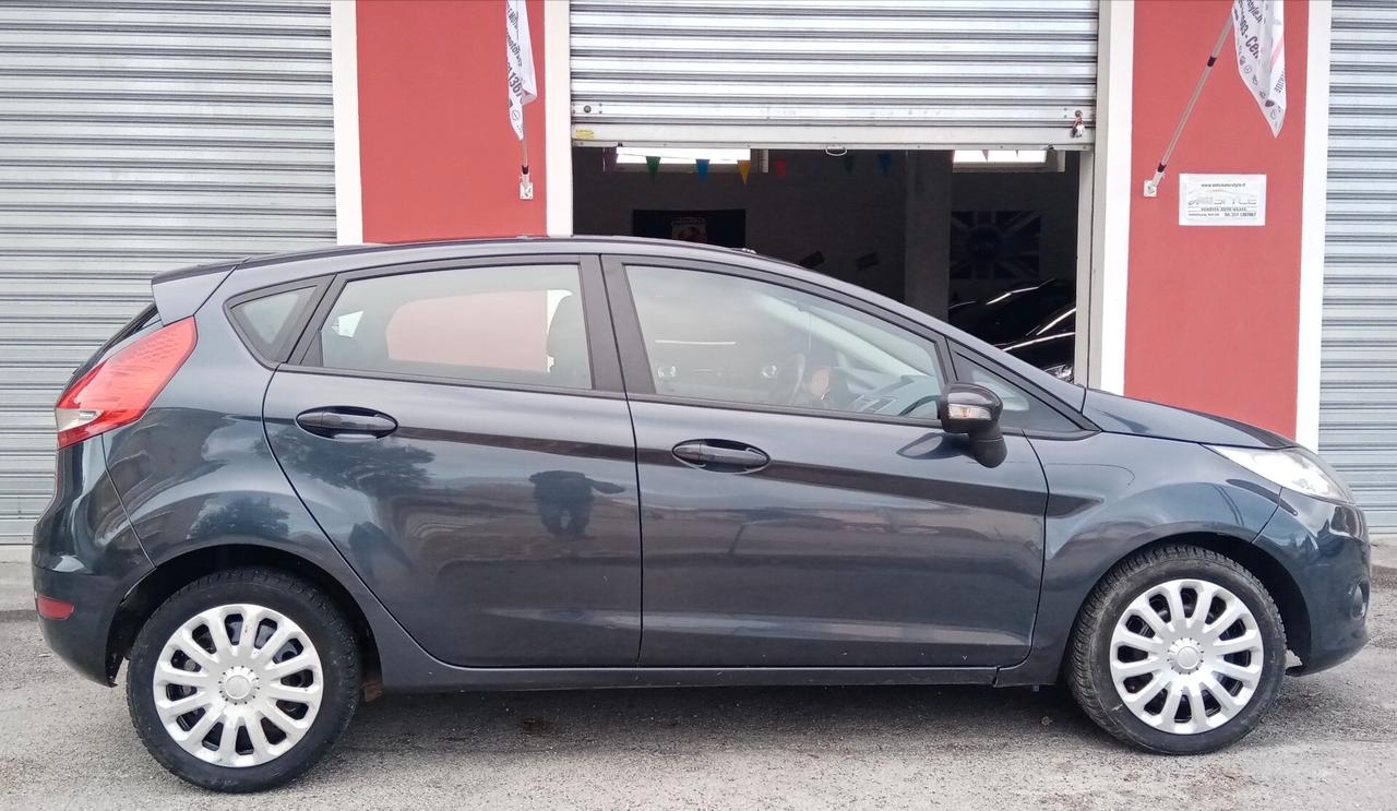 Ford Fiesta 1.4 TDCi 5p. Titanium