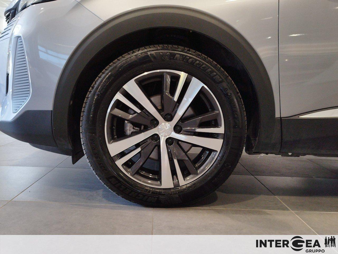 PEUGEOT 3008 1.5 bluehdi Allure Pack s&s 130cv eat8